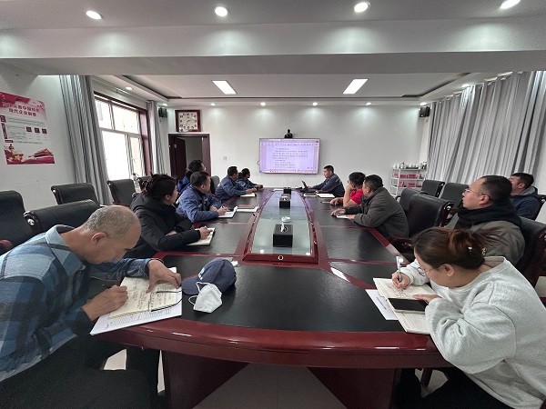 额盐公司组织开展合同制度专题培训