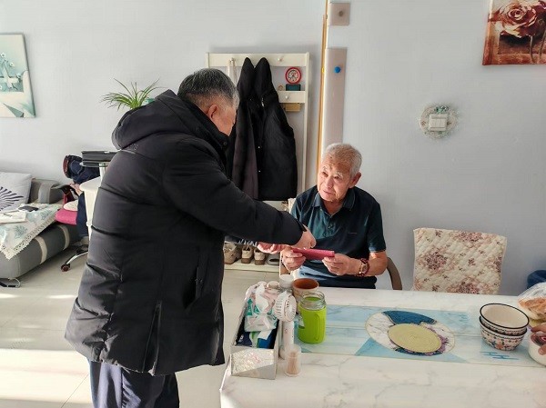 额盐公司开展新春慰问活动