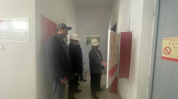 绷紧安全之弦——额盐公司开展清明节前安全生产专项检查